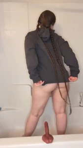 I m back in the shower again my oily greasy braids get whipped around