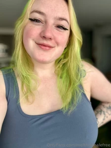 It s almost valentine s day my main page is 30 off melthewhale no ppv