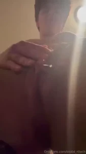 5 minutes of a sex machine pounding my insides and hitting my clit