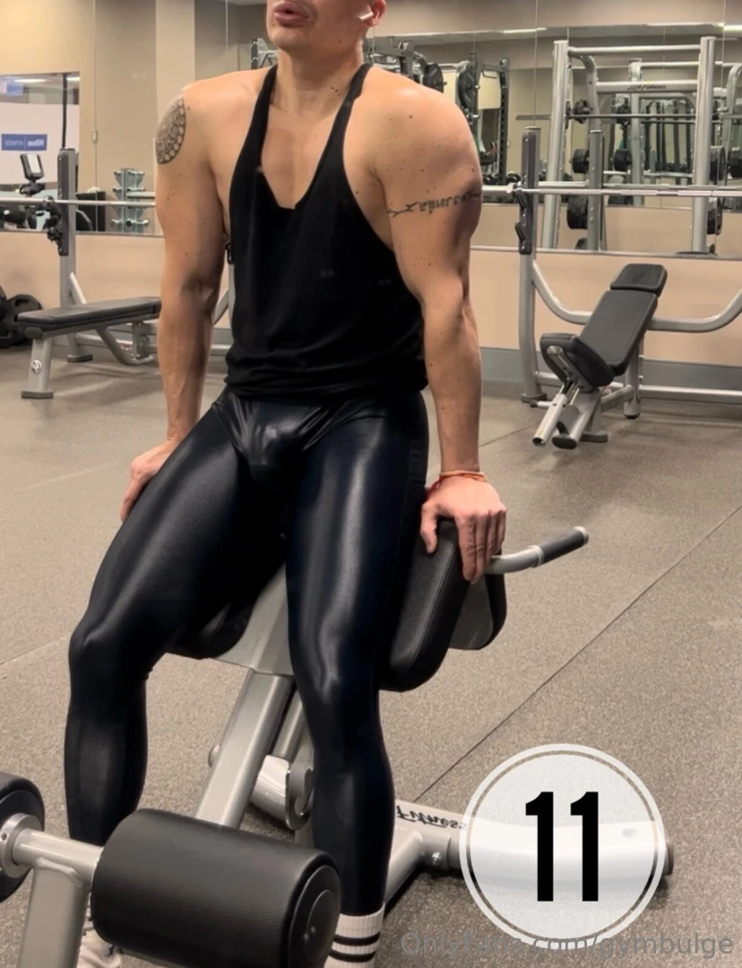 Repost i guess one of the photos in the previous post was not allowed 