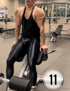 Repost i guess one of the photos in the previous post was not allowed