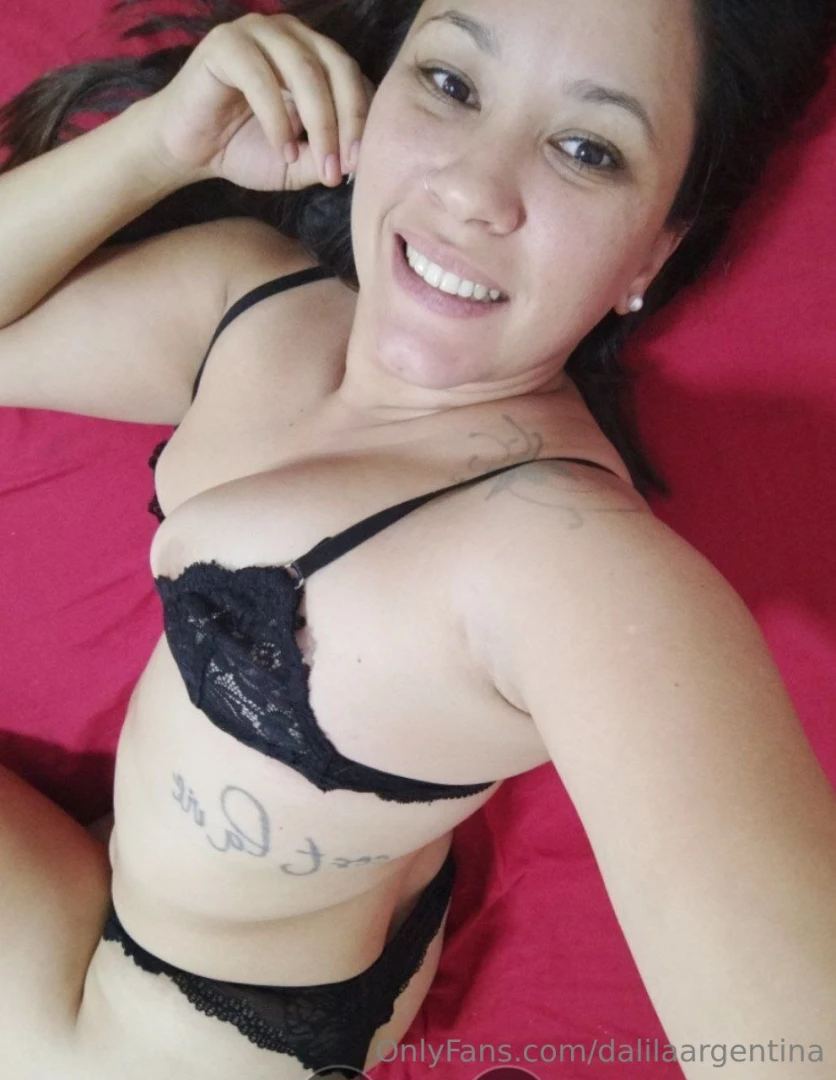 Merliiii send me a message to share all your fantasies your hottest part 1 