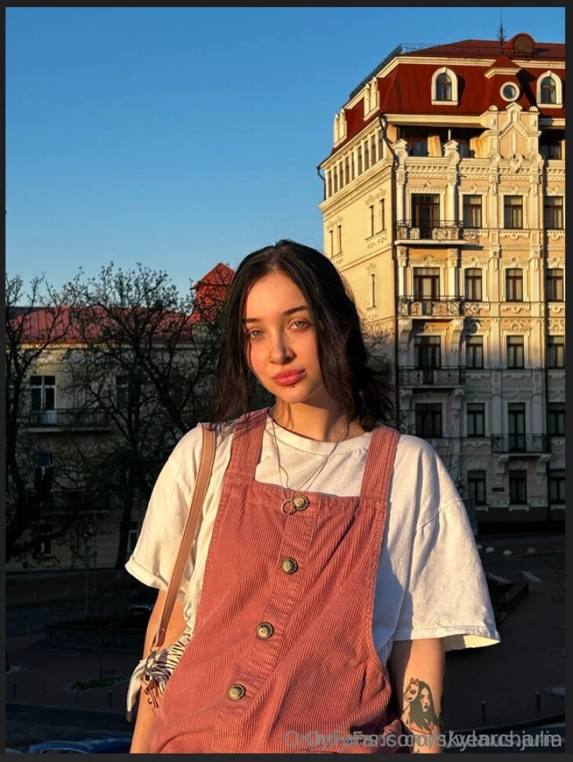 Free subscription today only sexy student venus julia who just turned part 39 