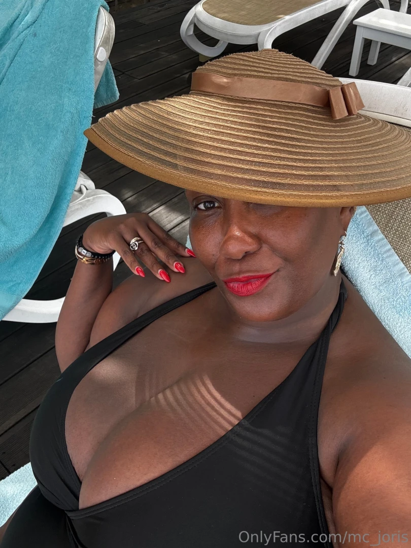 My goddess madam___caramel 