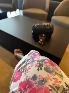 She is beautiful and powerful madame_caramel part 2