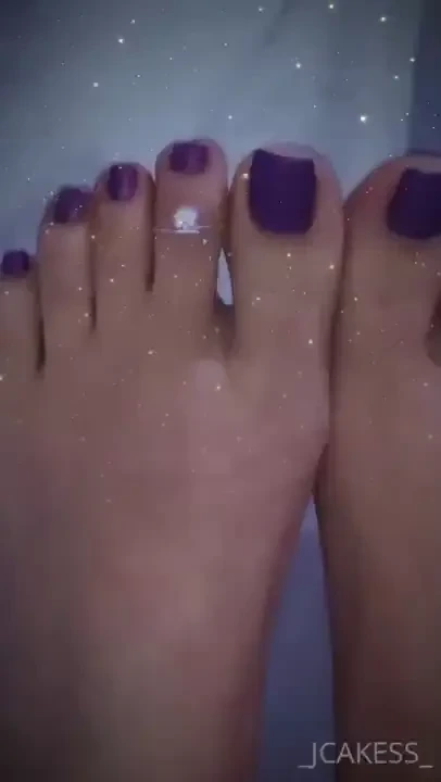 U guys like my new pedi temperature changing colors 