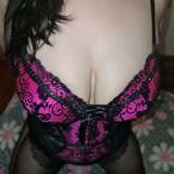 ***HOT*H0RNY*MOMMY***