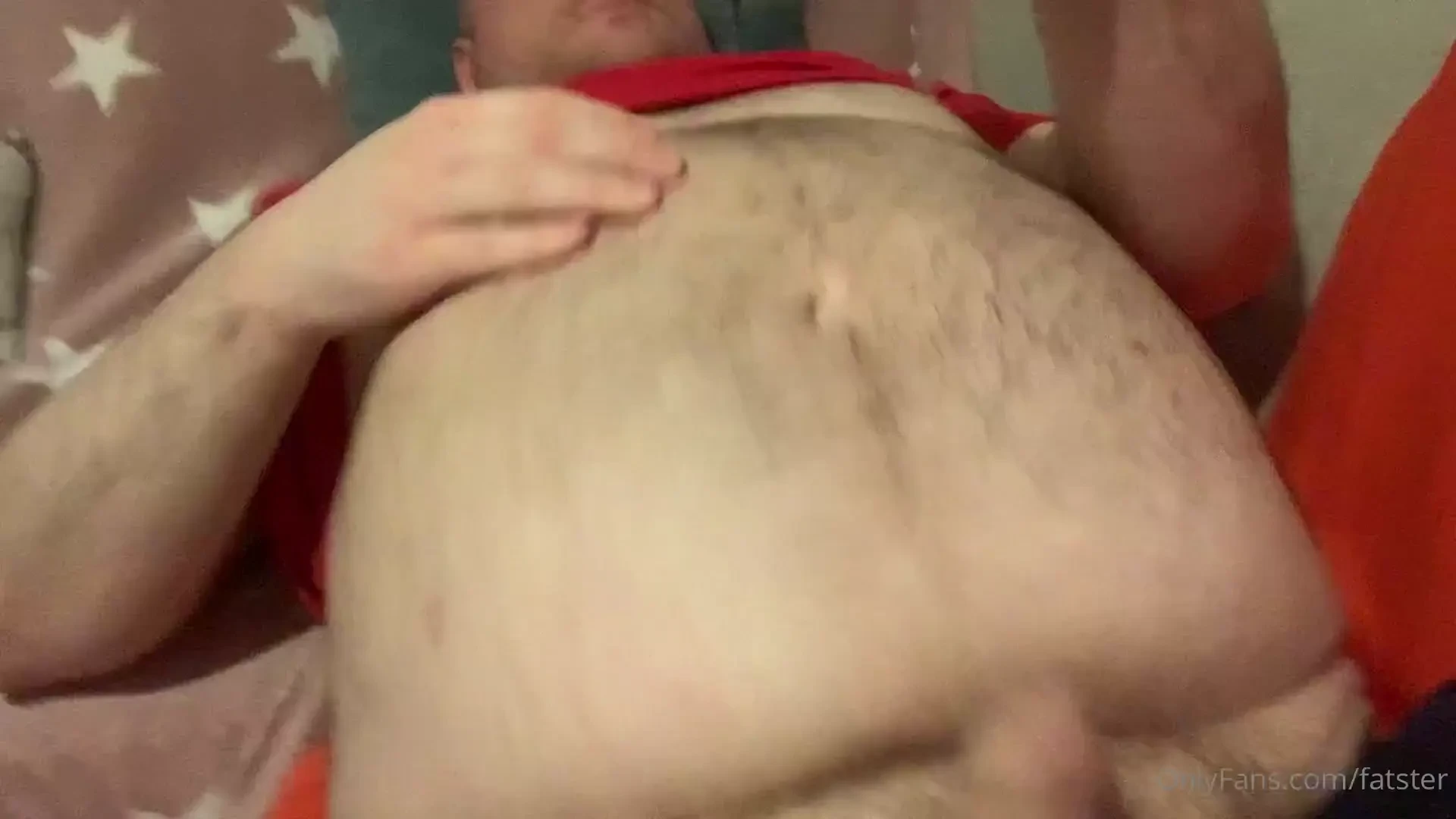 More belly play and fapping in my old gym shirt a little closer 