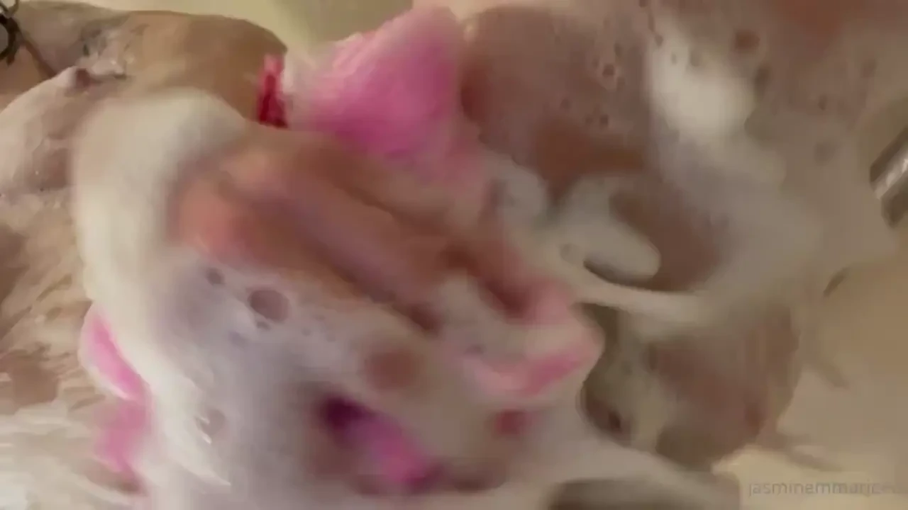 Should i make a shower time video i m thinking maybe i should stick 