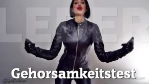 Leder gehorsamkeitstest ich kenne dein tiefstes verlangen und es steht