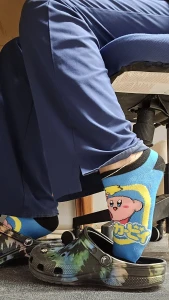 I ve only been here for 2 hours and i m ready to take my socks off part 1