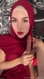 Come over fyp blowjob bj bj tease titties tits hijab muslim hijabi