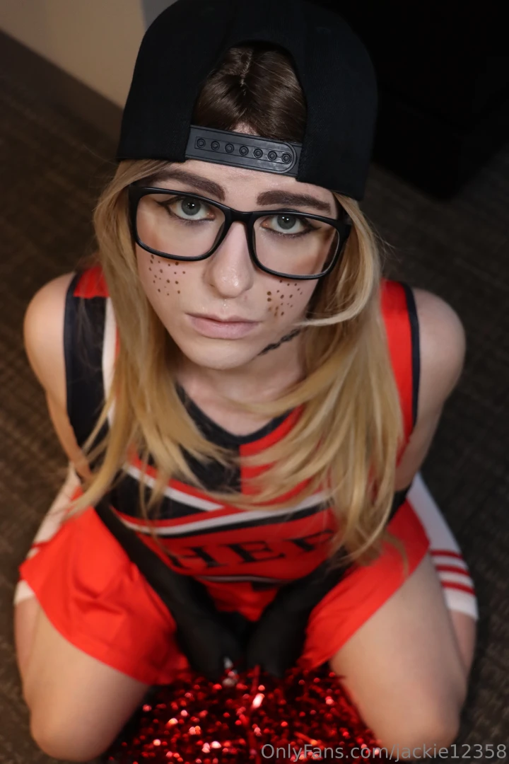 On my knees just like you asked sir 