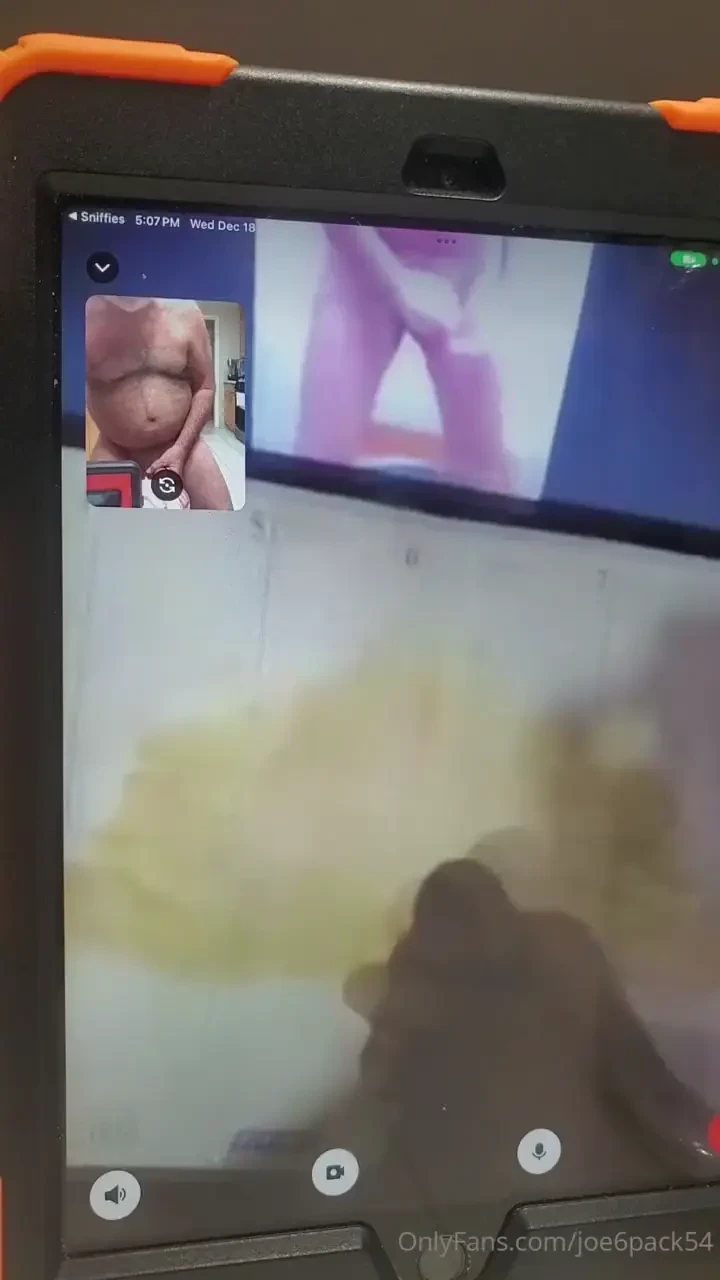 Jacking off to a friend jacking off to a video of me jacking off 