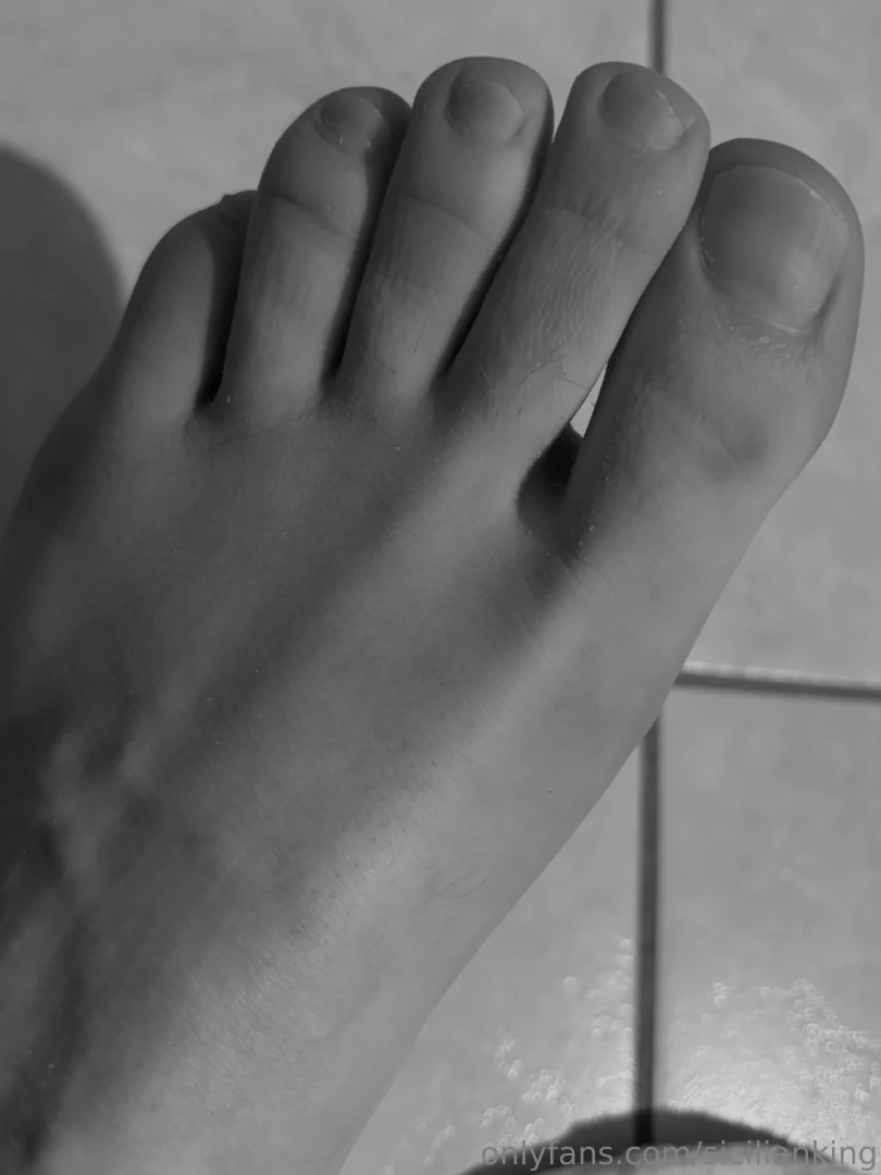 Pov dell esperienza paradisiaca di stare davanti ai miei piedoni part 3 