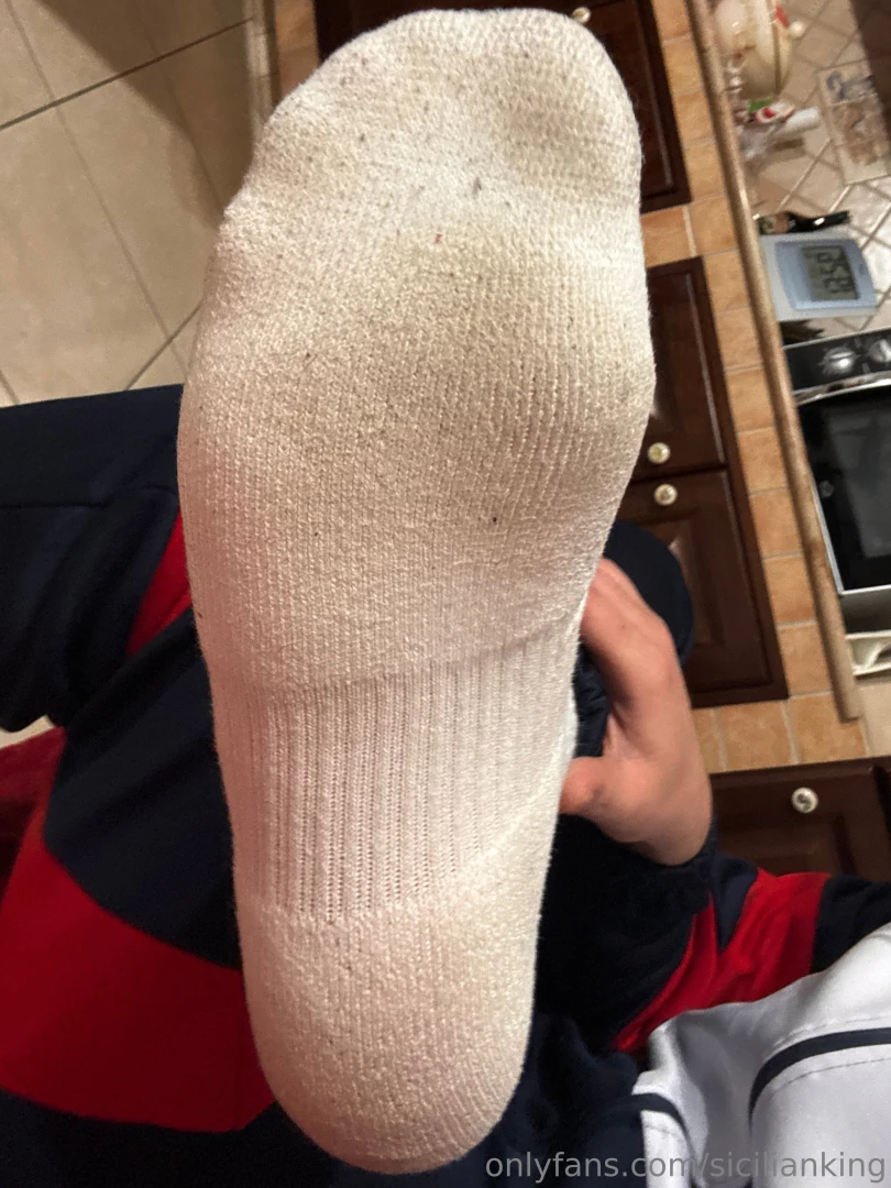 Pov dell esperienza paradisiaca di stare davanti ai miei piedoni part 7 