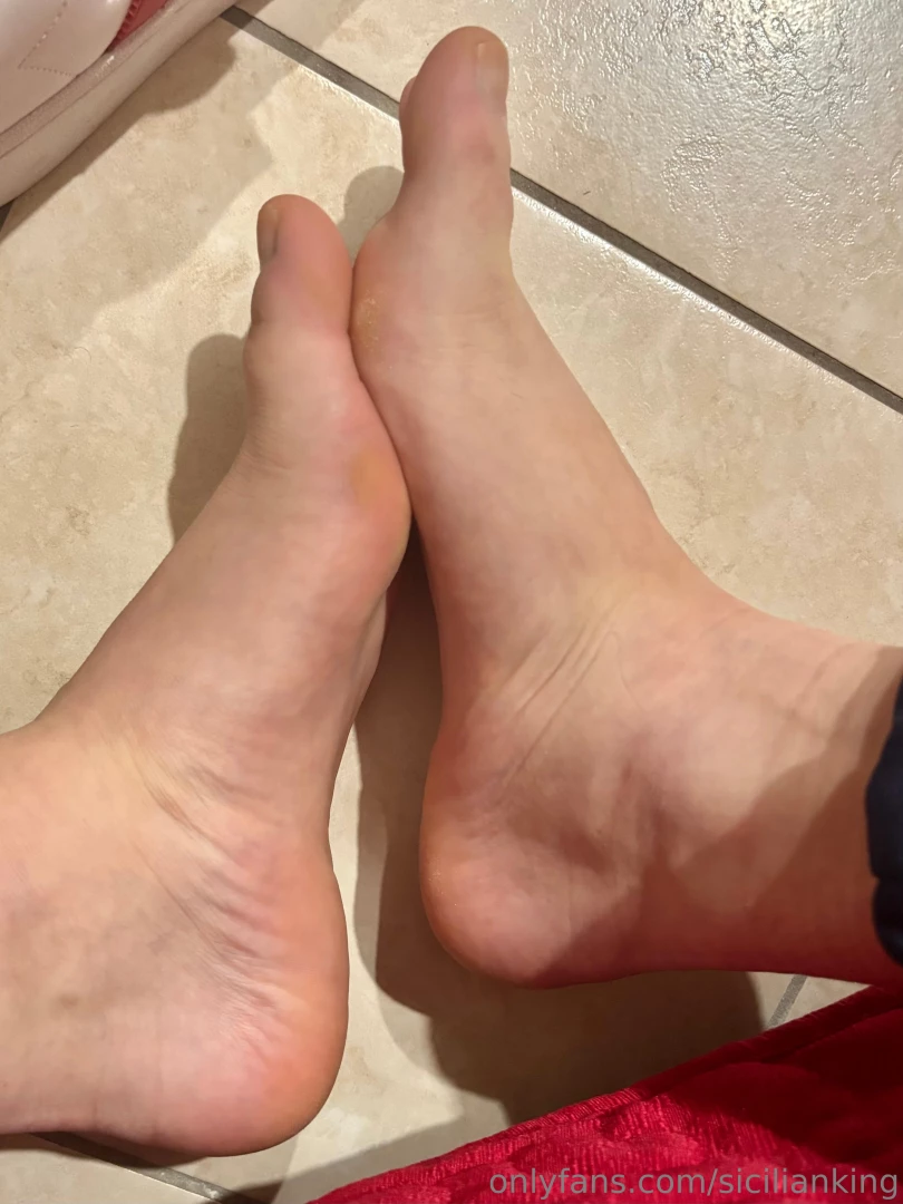 Pov dell esperienza paradisiaca di stare davanti ai miei piedoni part 6 