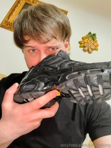 Siete pronti per il video di stasera le mance sono ancora aperte chiss part 2