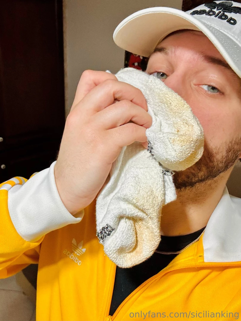 Sniff sniff chi vorrebbe essere al mio posto 