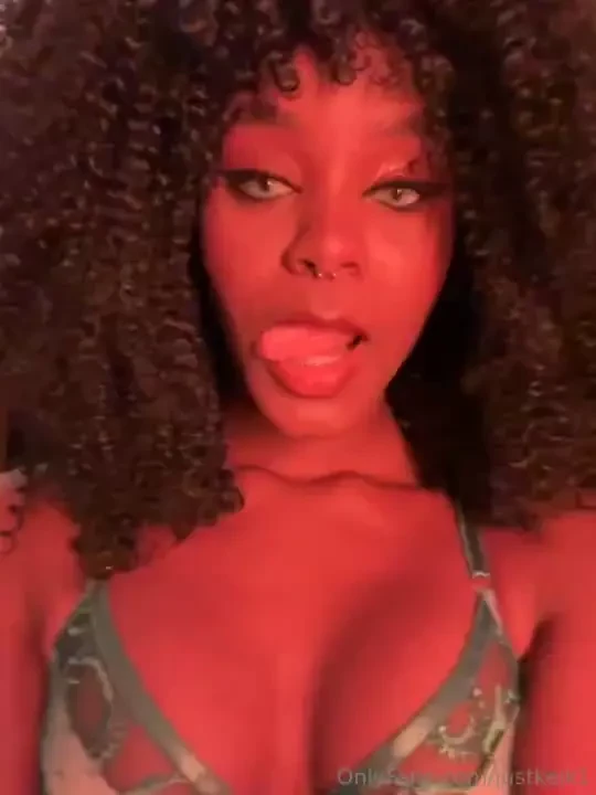Hot kitty 