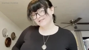 You ve been going out with giantess vivienne for a while now and part 1