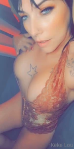 kekelou - A favorite snapchat video watch me fuck my fat pussy with a big dildo 