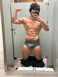 Cum chat with me i m online