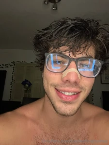 I m not texting first but i ll leave this here so you have a reason to