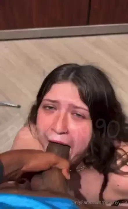 Was in the elevator going to get my package and realized the amazon 