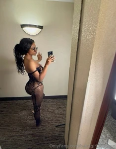 Yall like my new outfit part 2