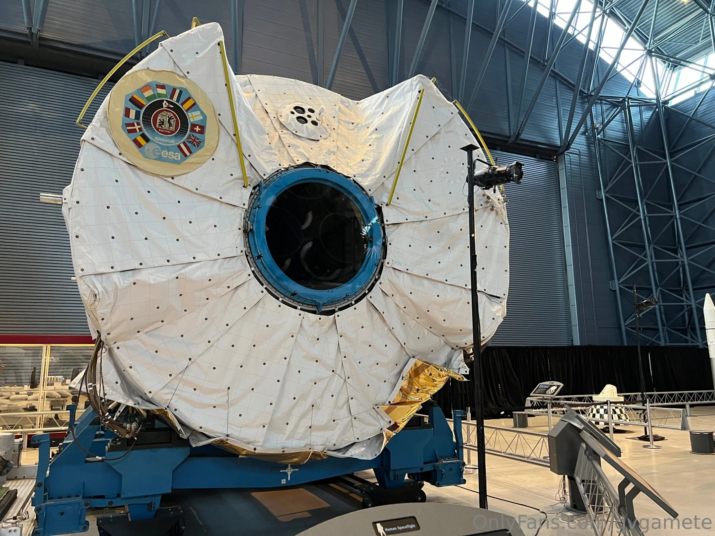 Who knew spacelab could be sexy 