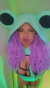 Freaky fwog 3 videos -bj w toy -strip tease -joi tiggobitties part 39