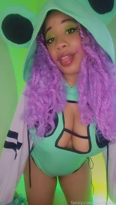 Freaky fwog 3 videos -bj w toy -strip tease -joi tiggobitties part 30