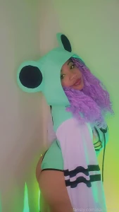 Freaky fwog 3 videos -bj w toy -strip tease -joi tiggobitties part 46