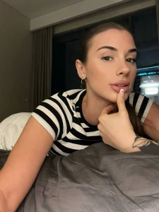 Should i wait for you to come to bed