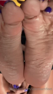 Part 2 from yesterday s lotion video i m dominant in nature but