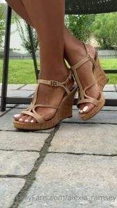 alexia-ramsey - Where are all my wedges lovers at watch until the end and tell me if 