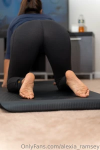 31 photo post bare nails amp bare feet for those always asking for it part 30