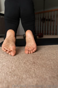 31 photo post bare nails amp bare feet for those always asking for it part 20