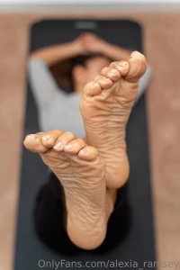 31 photo post bare nails amp bare feet for those always asking for it part 32