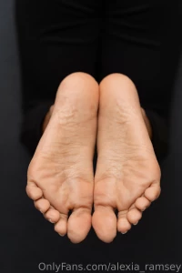 31 photo post bare nails amp bare feet for those always asking for it part 8