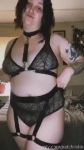 Good morning cuties fyp goth gothgirl tattoos curvy thick gothgf
