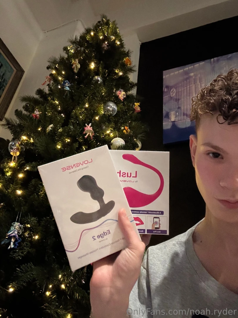 I just wanted to take a moment to say thank you to all of my amazing 