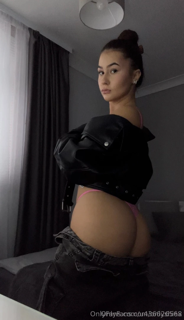 My brunette friend u436626568 is super sexy she has some of the part 1 