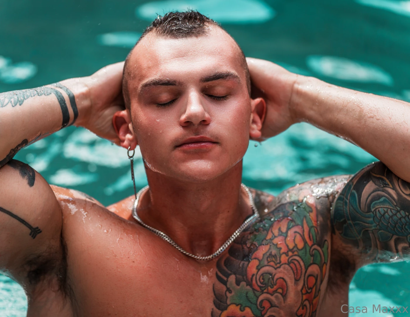 Sebastian_bluu took a dip in the pool and shows off why he won the part 1 