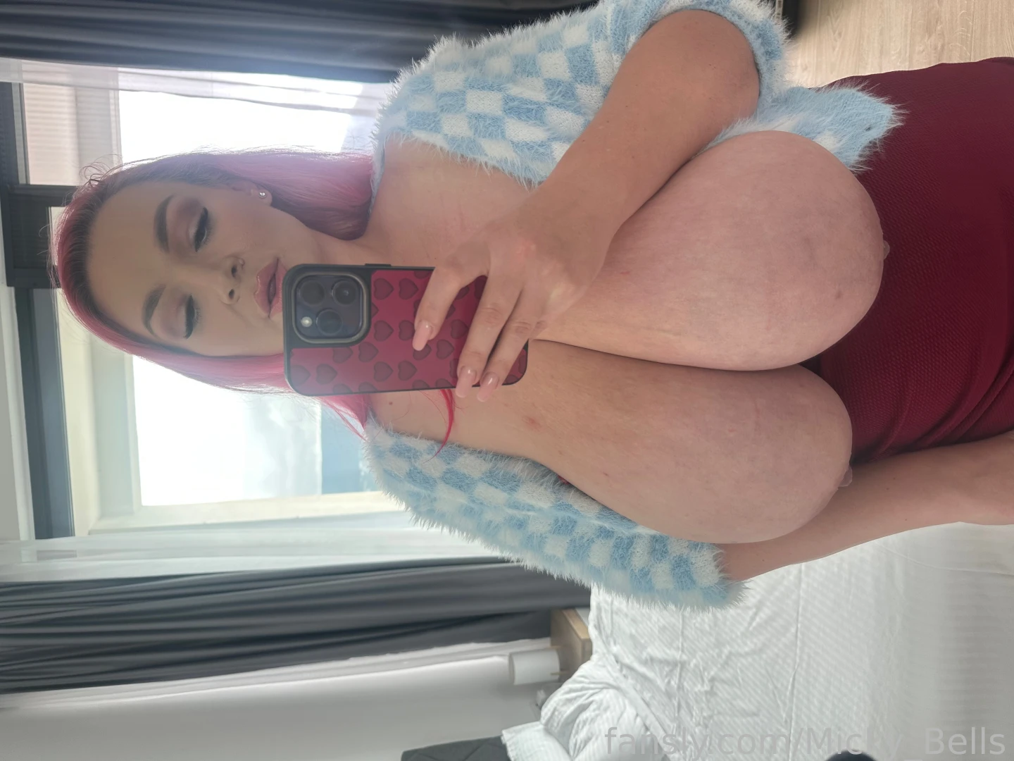 Come a little closer i have something very naughty to tell you soft 