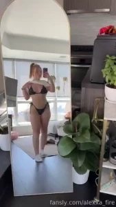 Wanna rub sunscreen all over my body redhead bikini bigboobs bigtits