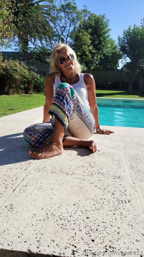 Good morning my loves what did the three wise men give you nothing for 