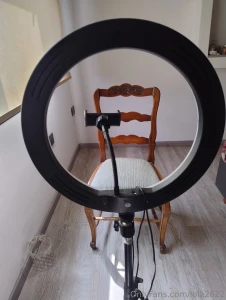 What would you rather see on that chair what would you like me to show