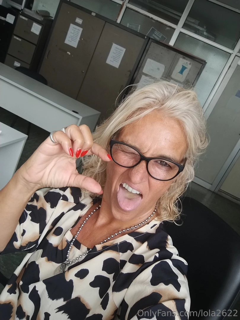 I think your cock will make me laugh 